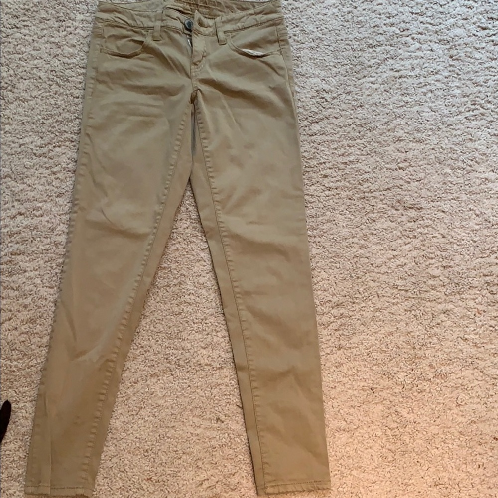 American Eagle tan jeggings